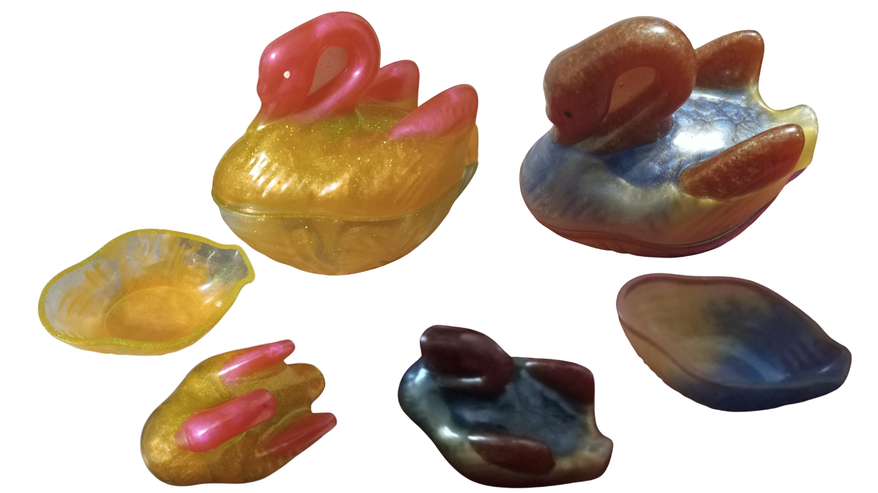 Resin Elegant Swan Storage