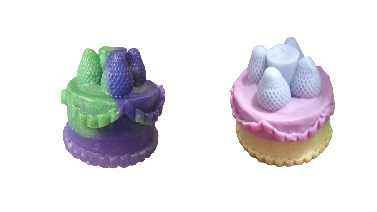 Resin Multicolored Fantasy & Unscented Wax Tart Cakes